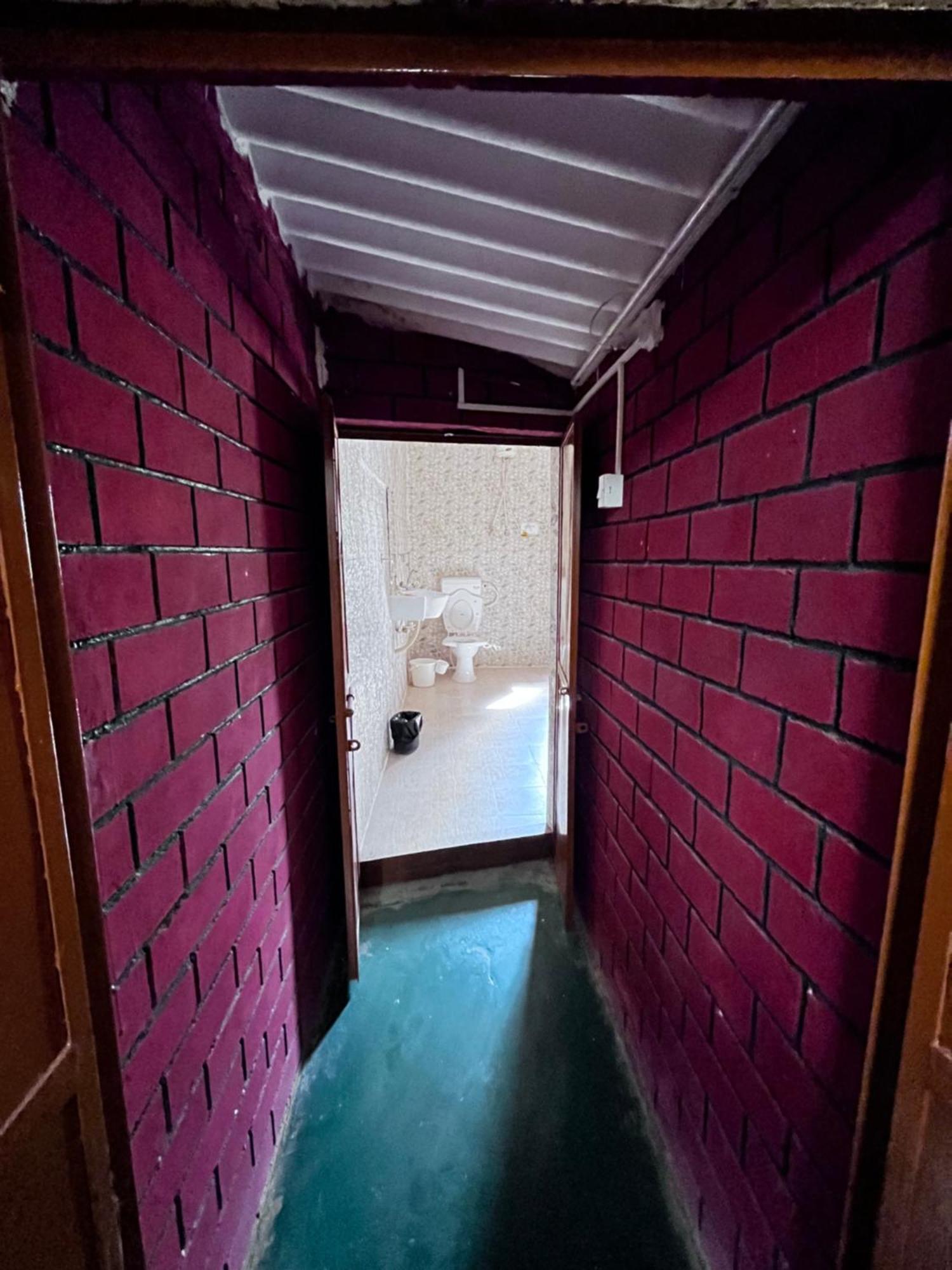 Sharad Baug Homestay Бхудж Экстерьер фото