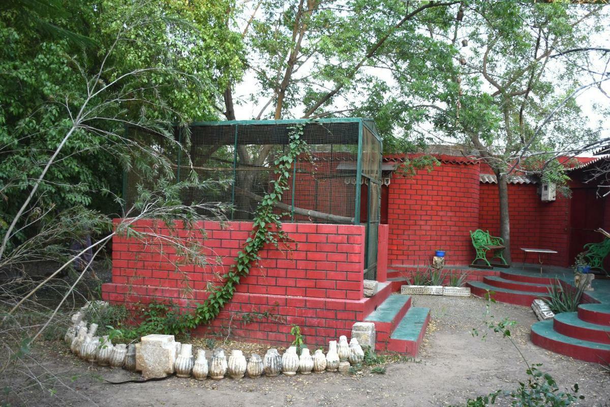 Sharad Baug Homestay Бхудж Экстерьер фото
